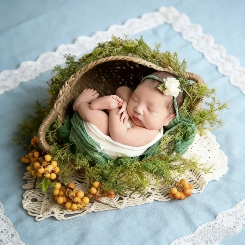 Photography Framing - Yuvarlak Rattan Örgülü Sepet Saplı Yenidoğan